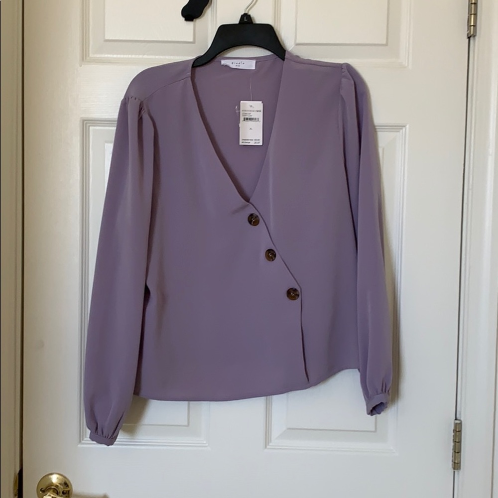 Women’s long sleeve